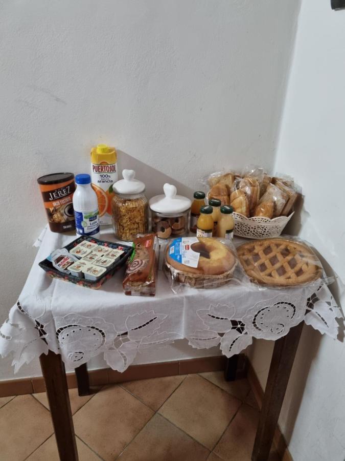 A Casa Di Cristina Apartment Gubbio Bagian luar foto