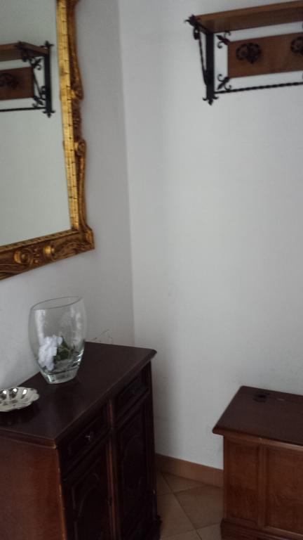 A Casa Di Cristina Apartment Gubbio Bagian luar foto